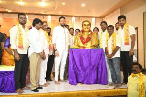 తెలుగుదేశం పార్టీ తెలుగు ప్ర‌జ‌ల కోసం ఆవిర్భ‌వించింది  పార్టీకి కార్య‌క‌ర్త‌లే బ‌లం  చంద్ర‌బాబు నాయ‌క‌త్వంలో రాష్ట్రాభివృద్ధికి కృషి చేస్తున్నాం  పార్టీ ఆవిర్భావ దినోత్స‌వ వేడుక‌ల్లో రాష్ట్ర మంత్రి టీజీ భ‌ర‌త్ గుప్తా