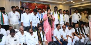 త్వరలో గుడికట్ల పూజారులకు గౌరవ వేతనాలు  రాష్ట్ర బీసీ సంక్షేమ శాఖ మంత్రి సవిత